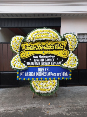 Papan Bunga Duka di Pondok Kacang Barat